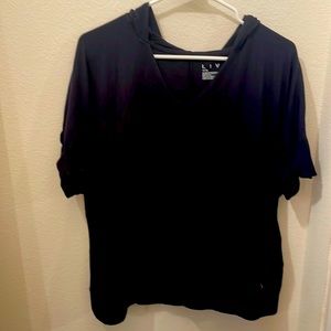 Livi 14/16 navy blue v neck tshirt blouse